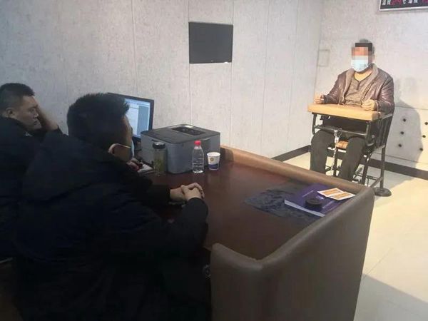 1.jpg