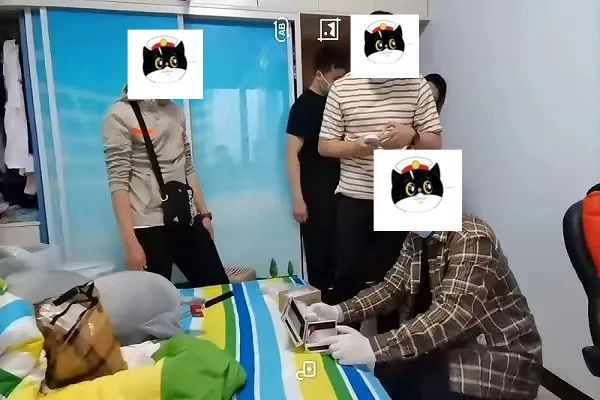 1.jpg